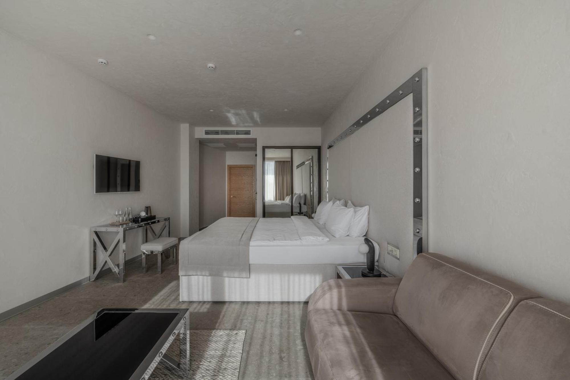 Sfumato Rooms オデッサ エクステリア 写真